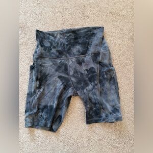 Size 8 Lululemon Biker Shorts